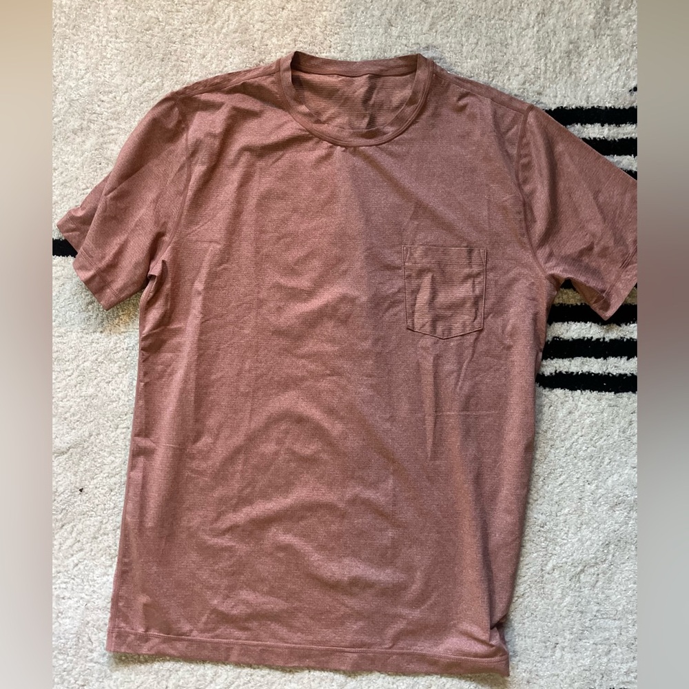 Vuori Tradewind Performance tee